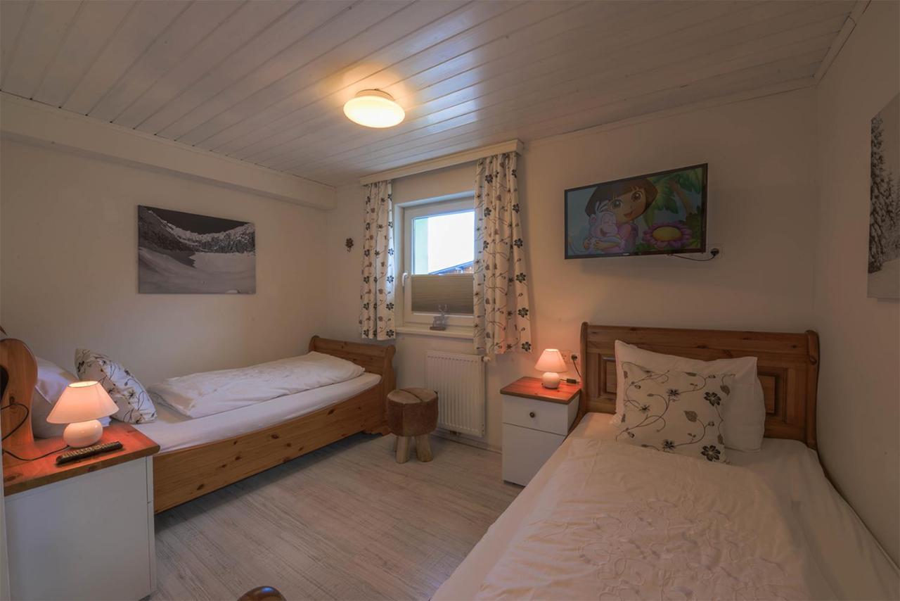 Chalet Alpenglueck By Kaprun Rentals Exterior photo